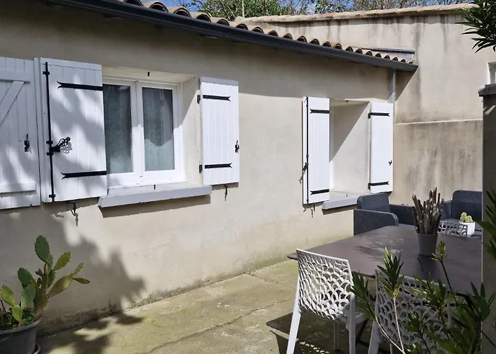 Maison Aux Portes Des Garrigues * Nimes